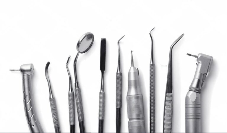 10 Essential Dental Supplies Every Clinic Needs